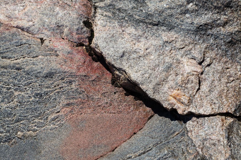 Sand River Rocks, Lake Superior Provincial Park